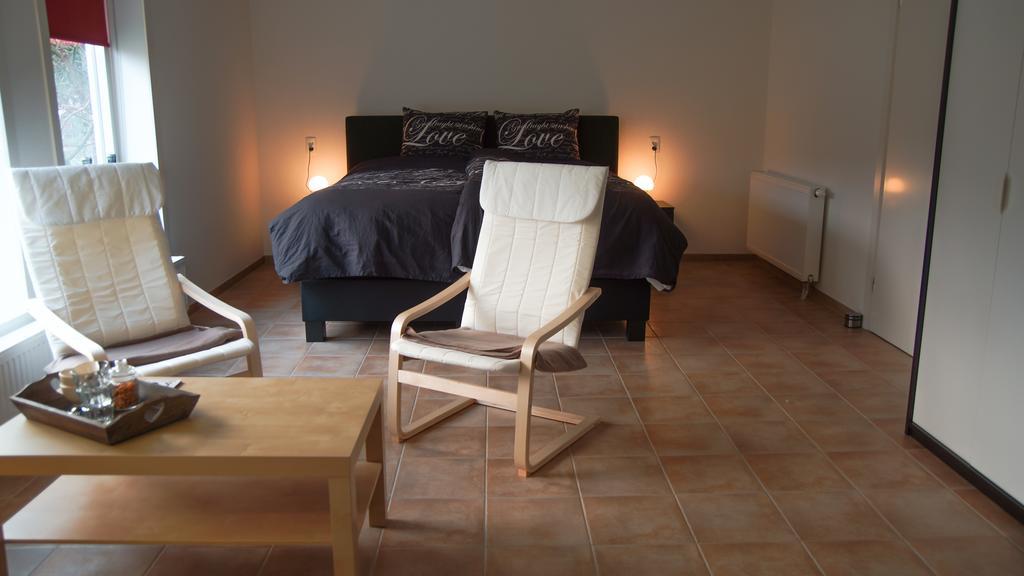Bed & Breakfast Orvelte الغرفة الصورة